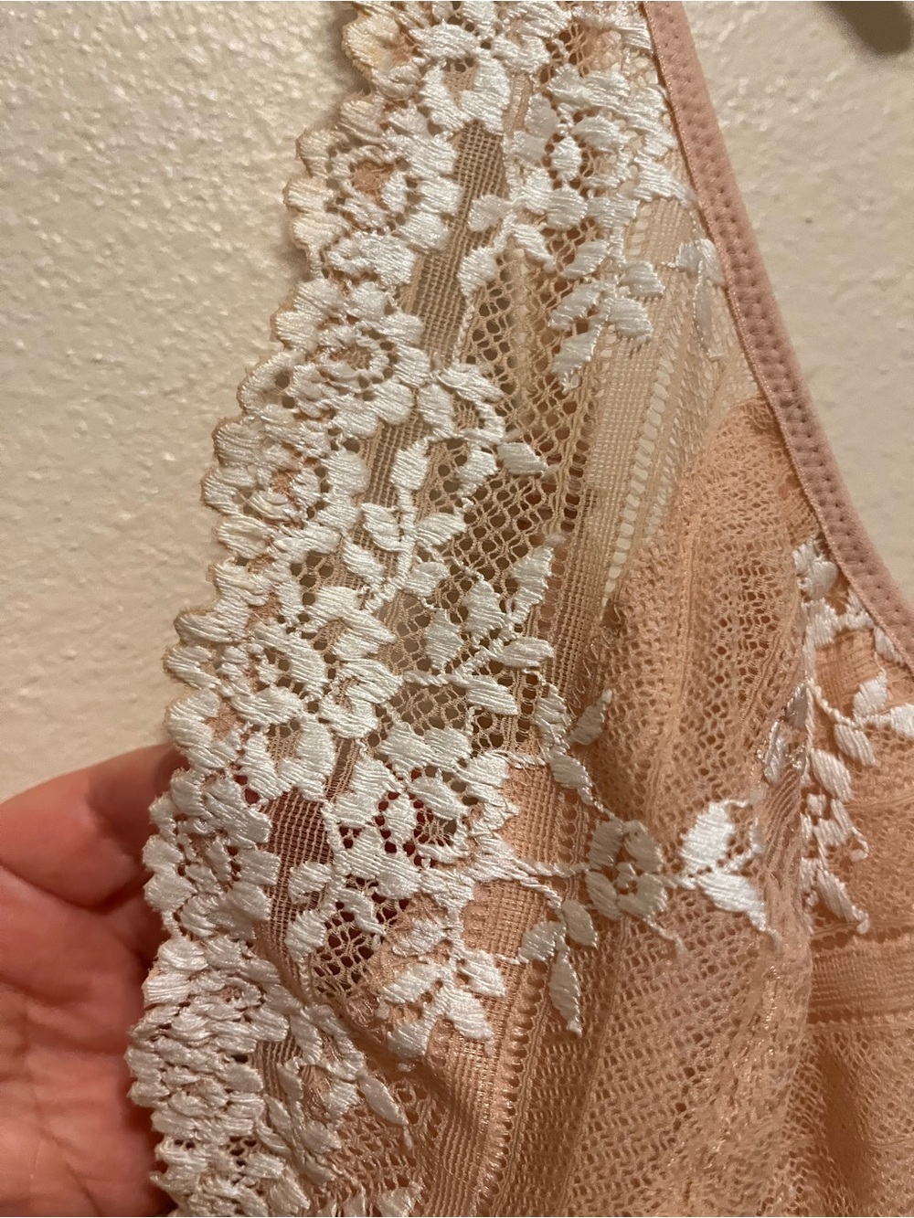 Wacoal Lace Trim Bralette in Nude Blush - Picture 4 of 5